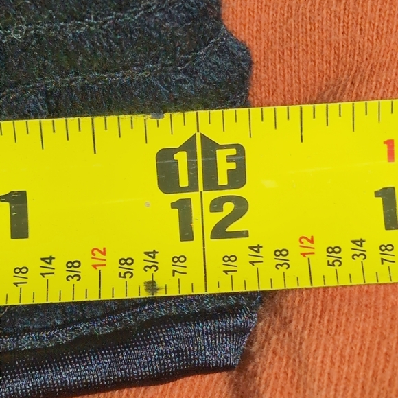 Dansco Girls Sz XLC Silver Sequin Sleeveless Top - Picture 4 of 4